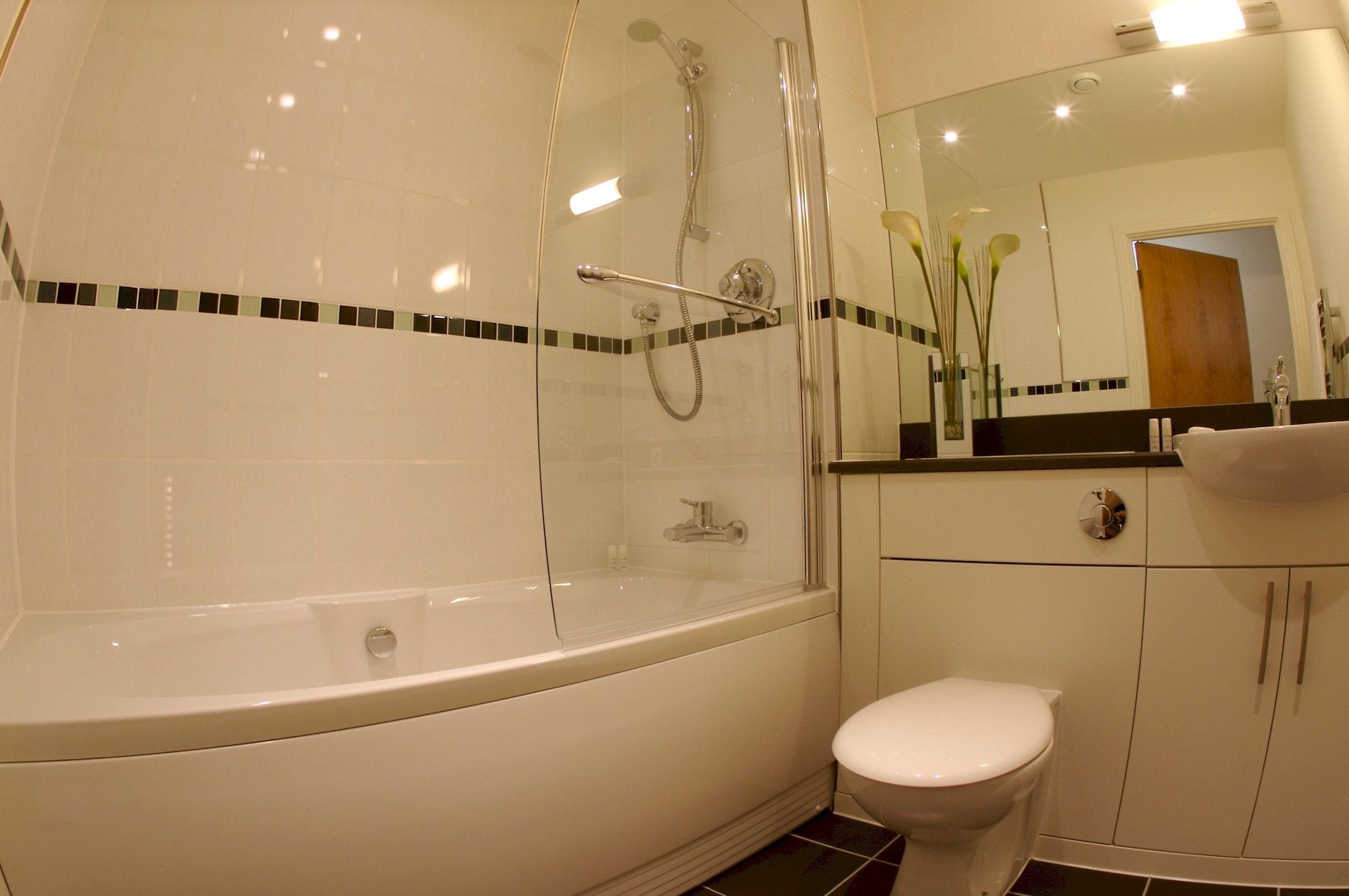 The Spires Serviced Apartments Birmingham Bilik gambar